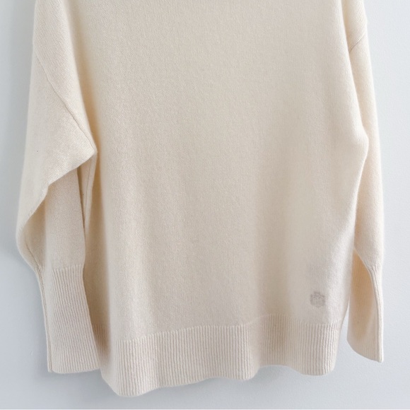 Aritzia The Group Babaton Luxe Cashmere Format Turtleneck Sweater - Picture 4 of 8